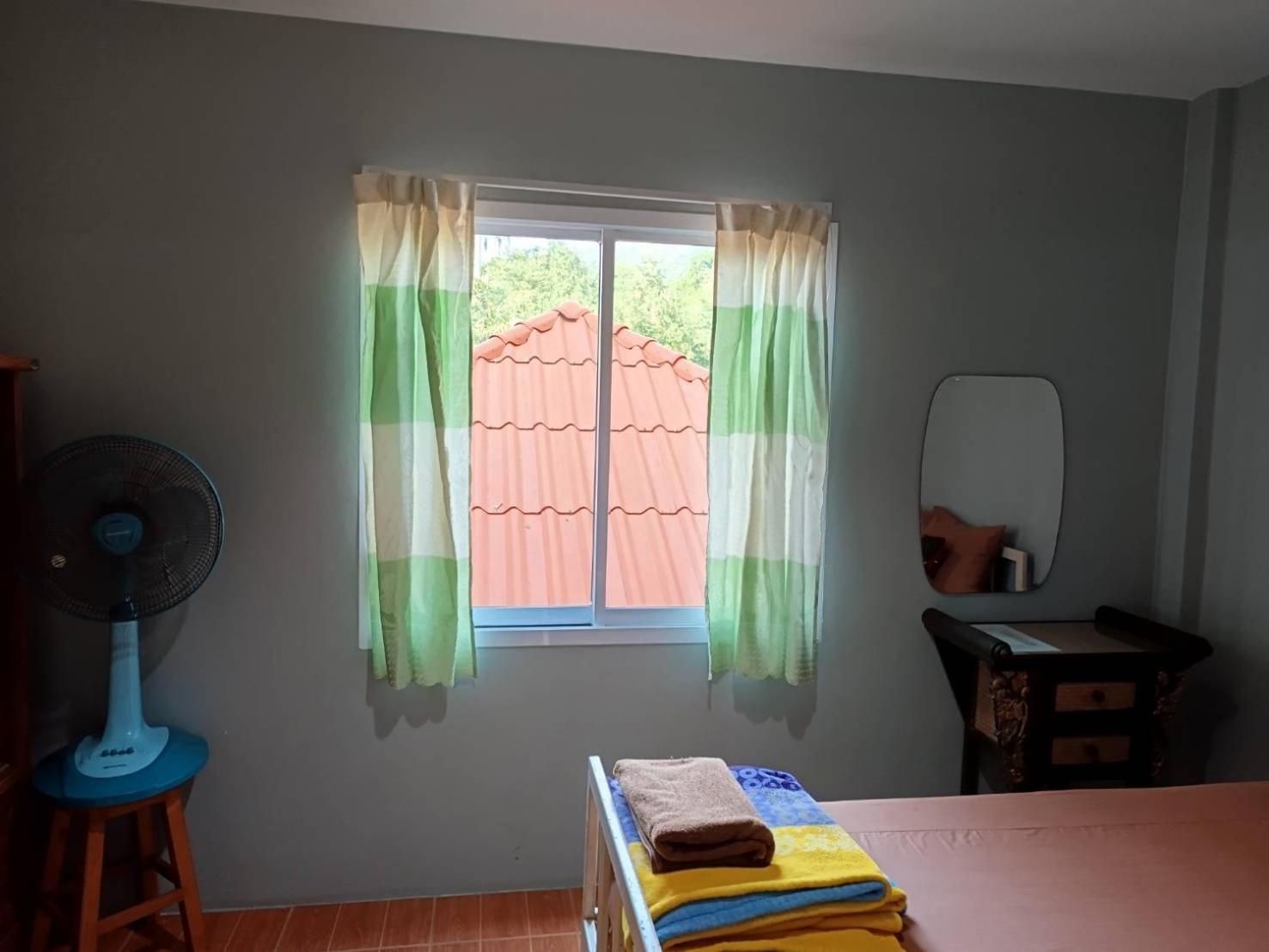 Chandra Hostel Ko Tao Bagian luar foto