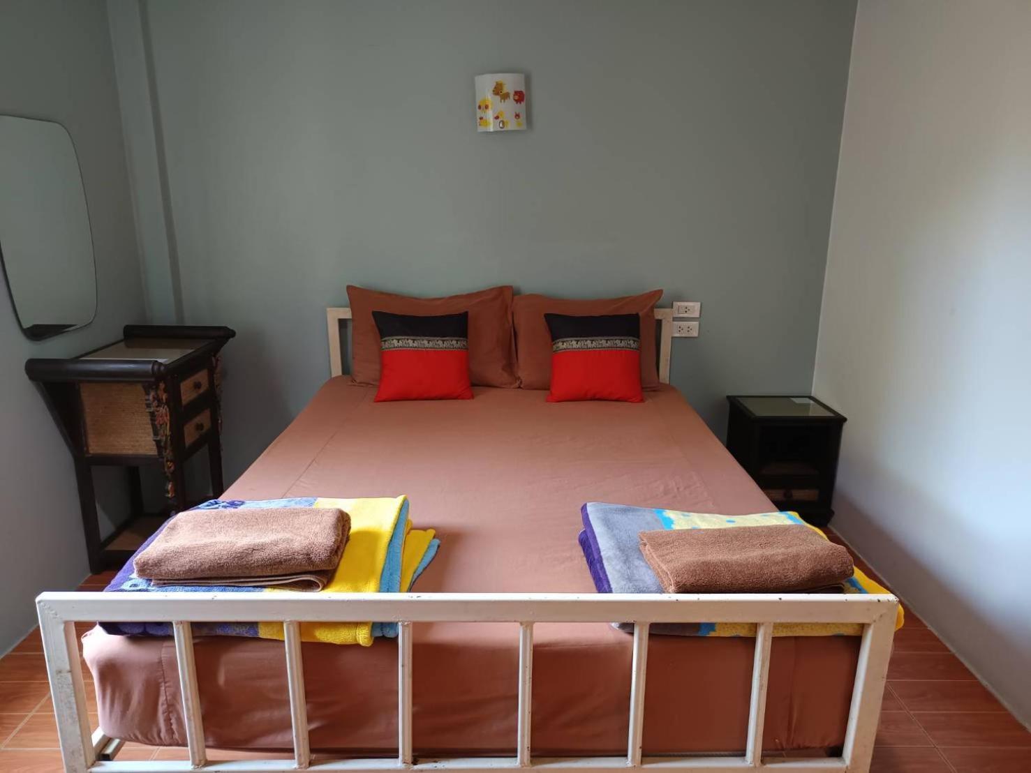 Chandra Hostel Ko Tao Bagian luar foto