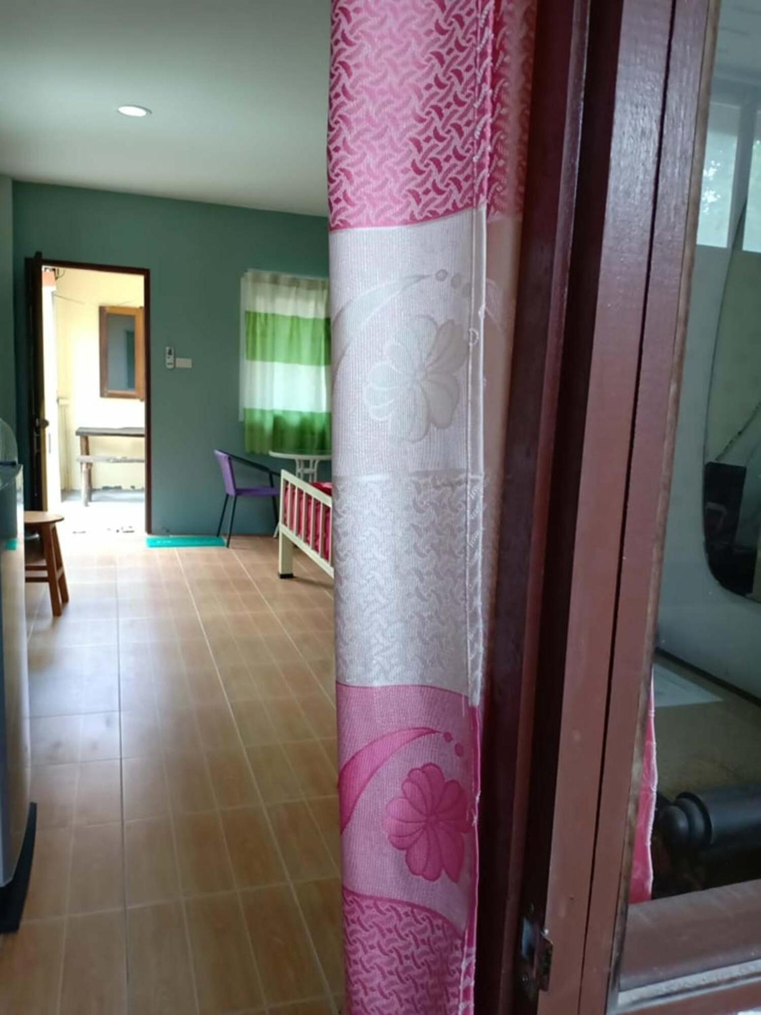 Chandra Hostel Ko Tao Bagian luar foto