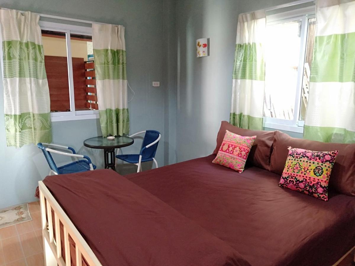 Chandra Hostel Ko Tao Bagian luar foto